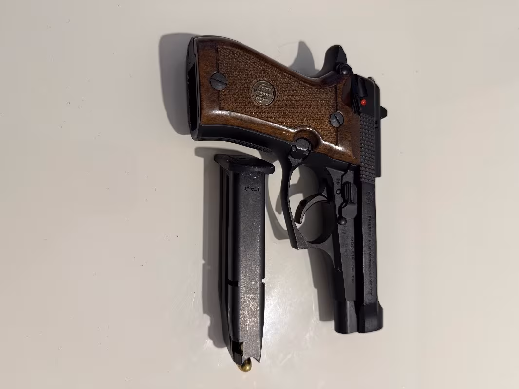 Beretta mod F81 7.65 mm 12+1 tabanca