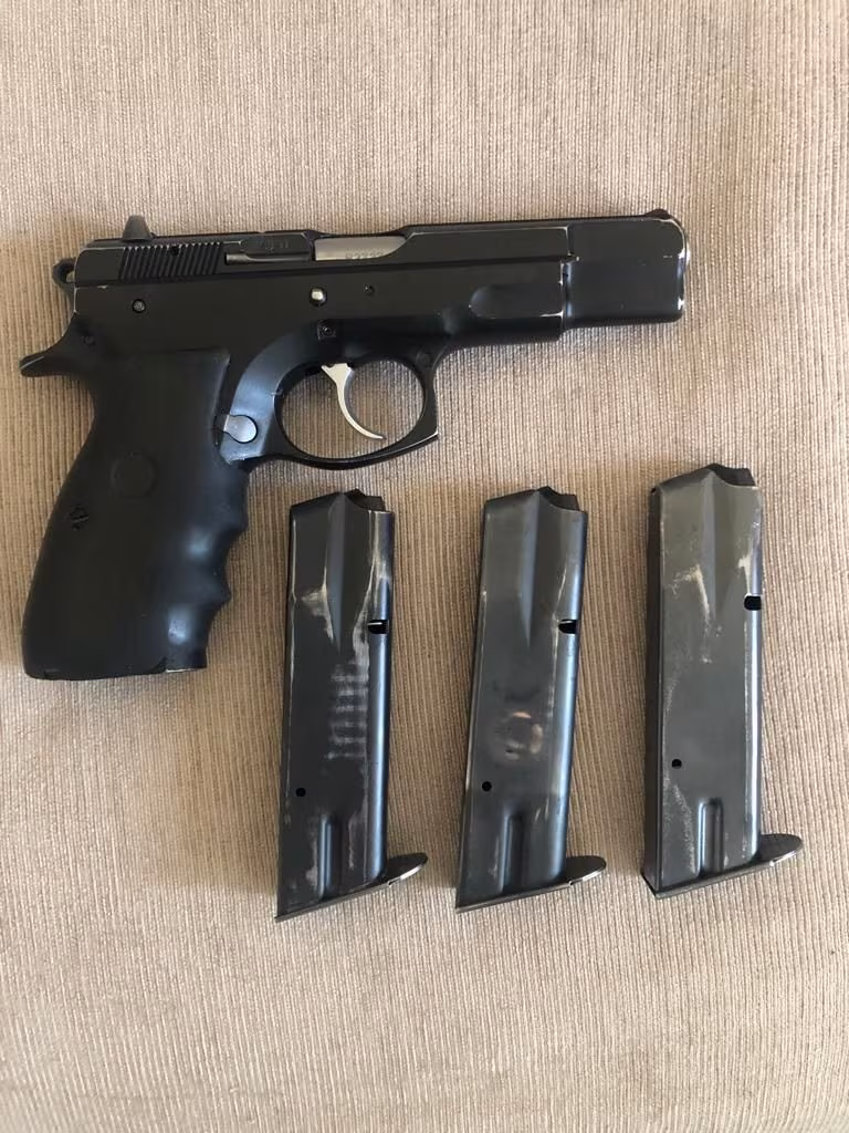 CZ 75 B EMEKLİ EMNİYET MENSUBUNDAN
