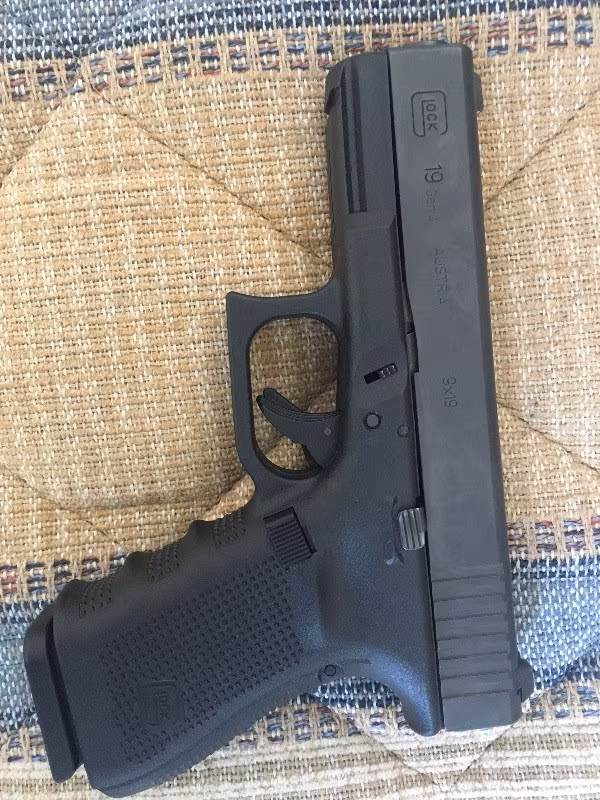 SIFIR GLOCK İLK GÜNKÜ GİBİ
