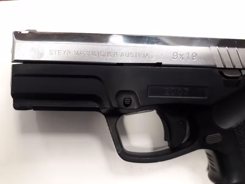 Silahçı Erhan dan Austrıa malı steyr M9-A1 modeli 15+1 9mm