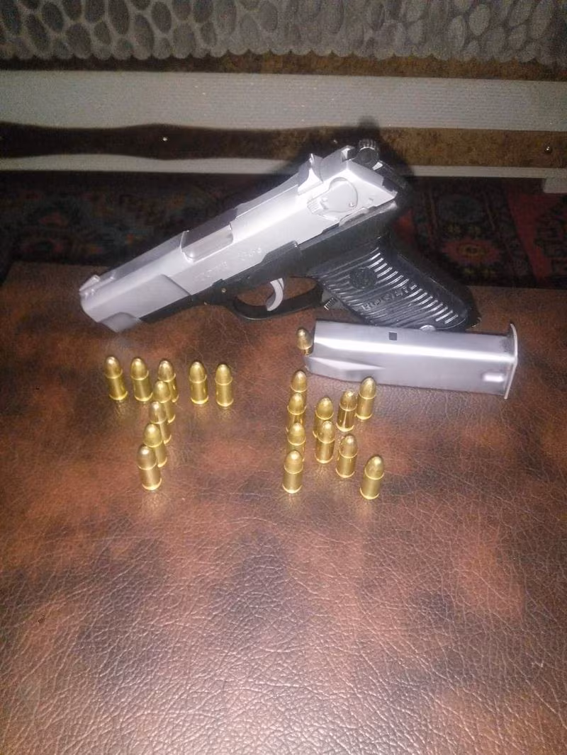 Polisten Temiz Krom Kaplama Ruger P85 Tabanca