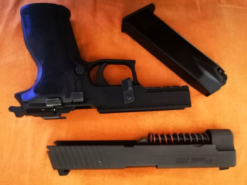 Az kullanılmış  sıg sauer p226 usa