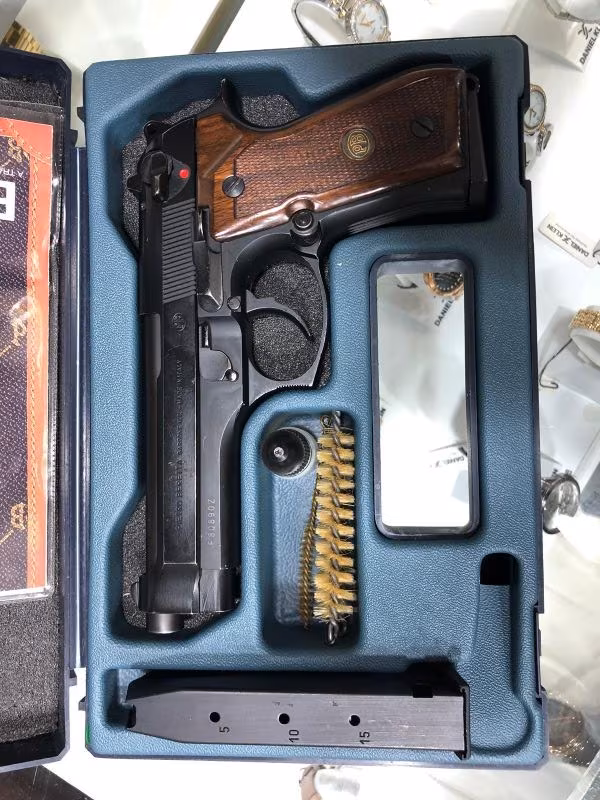 Kutusunda Beretta 92 FS  15+1