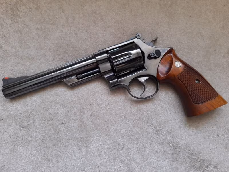 SMİTH&WESSON MODEL 29 - 44 MAGNUM