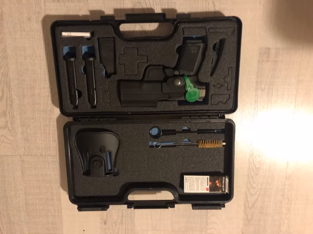 GLOCK 19 GEN 4 & CANİK TP9 ELİT S