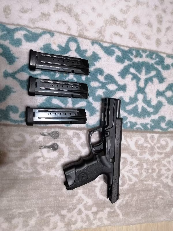 Taktik Operasyonel Tabanca Steyr L9A1