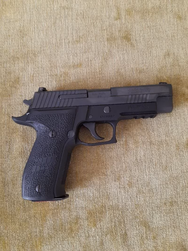 Tabancanın Kralı SigSauer P226 Elite