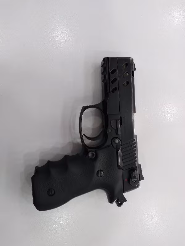 Emniyet Personelinden