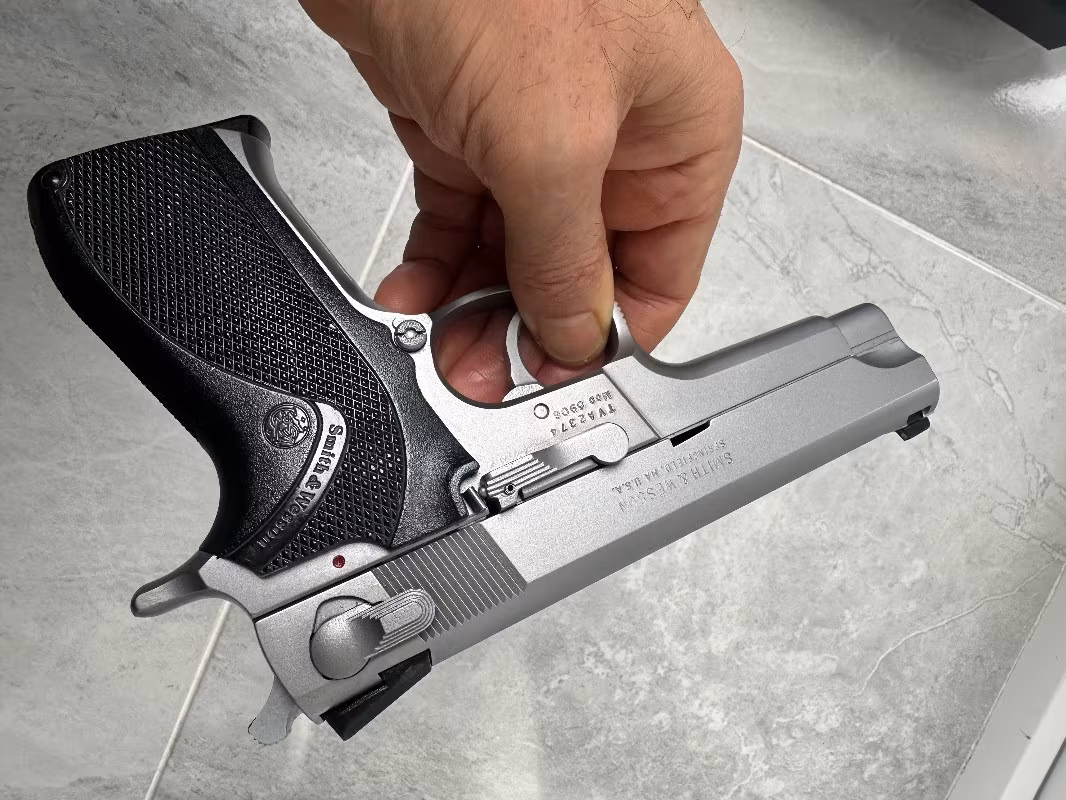 5906 SMİTH WESSON SARJORLU