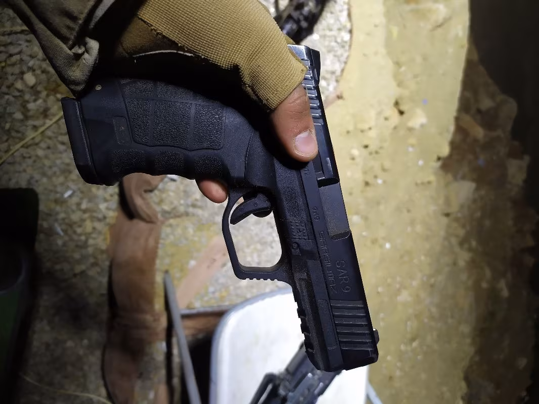 Sar9 Askeri personelden