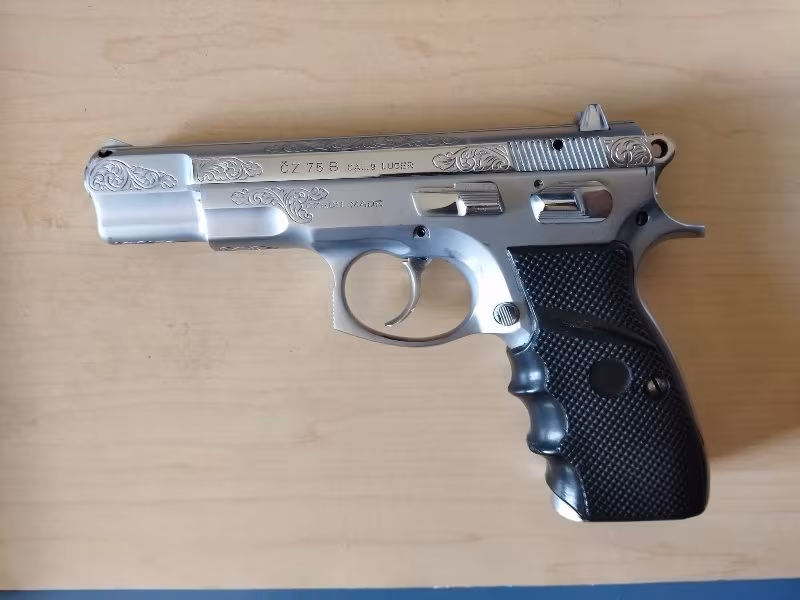 Çok temiz CZ 75