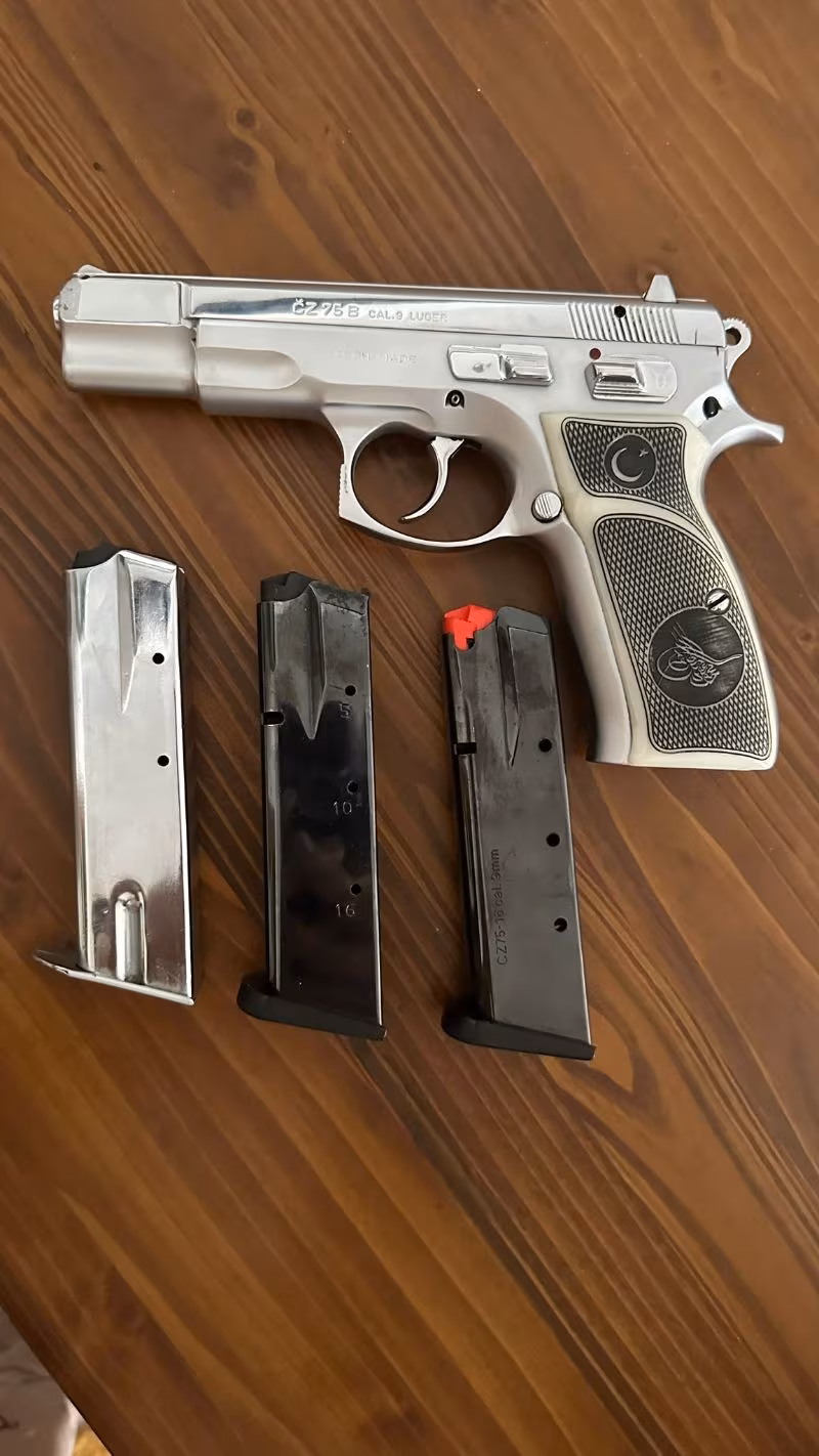 Memurdan temiz CZ 75 B