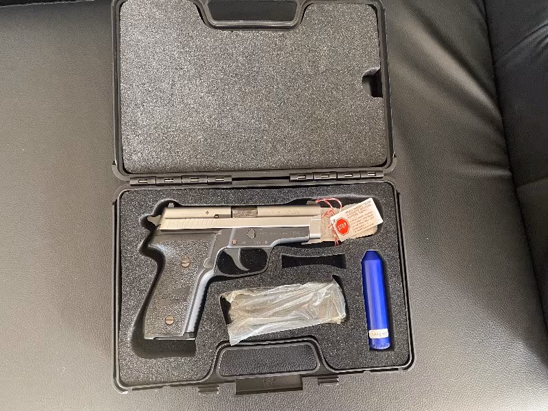 Sig sauer P229 two tone 13+1