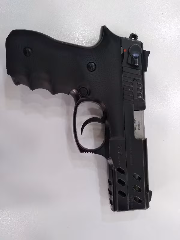 Emniyet Personelinden