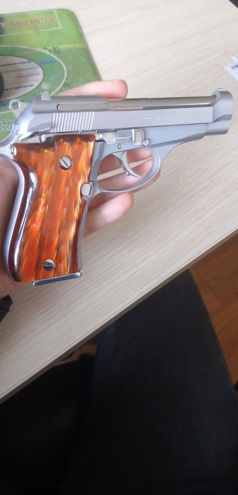 BARETTA MOD 81 7*65 12+1