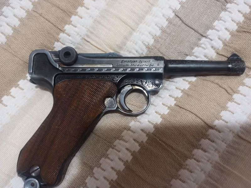 Parabellum Alman Tabancası