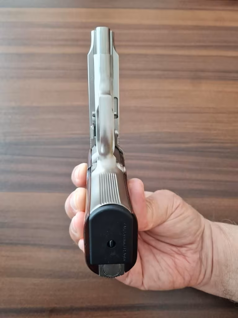 Yargı Mensubundan Koleksiyonluk Beretta F81 12+1 (7.65 Calibre)