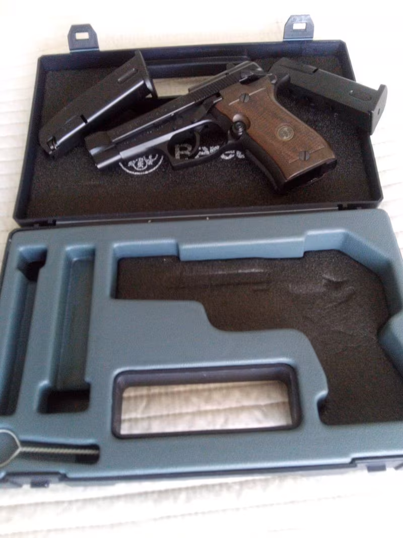 Sıfır Baretta