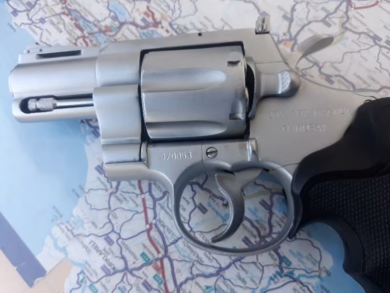 Smith-Wesson