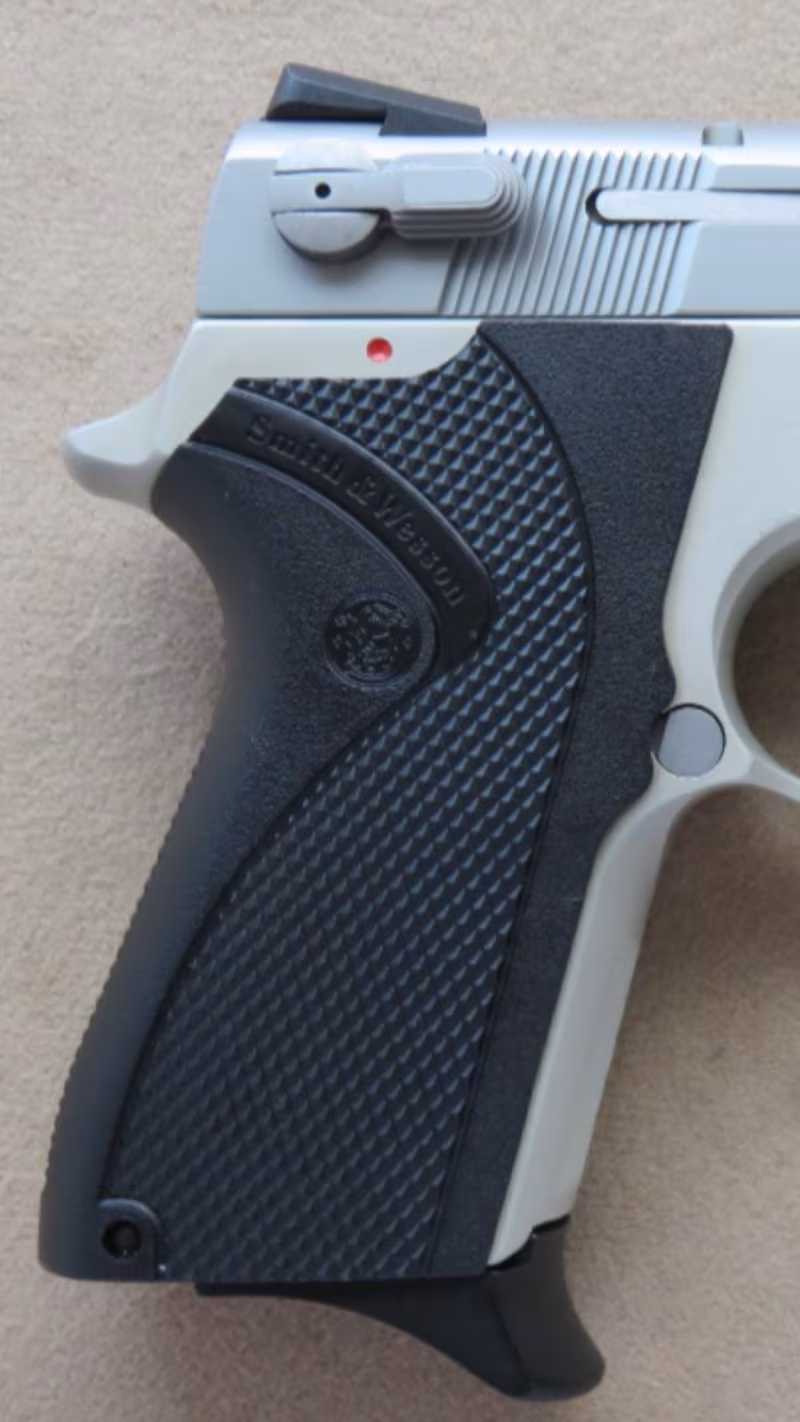 Smith wesson 6906 satıldı