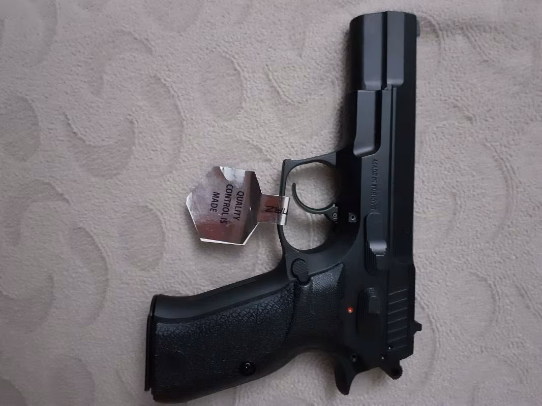 MEMURDAN SIFIR SARSILMAZ KILIÇ 2000 MEGA
