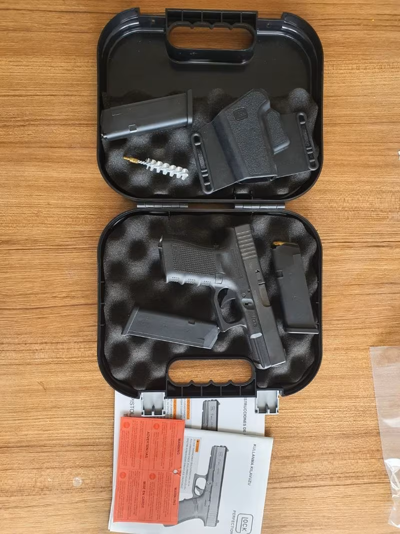 kullanılmamış GLOCK 19 TABANCA +(mermi 815adet)