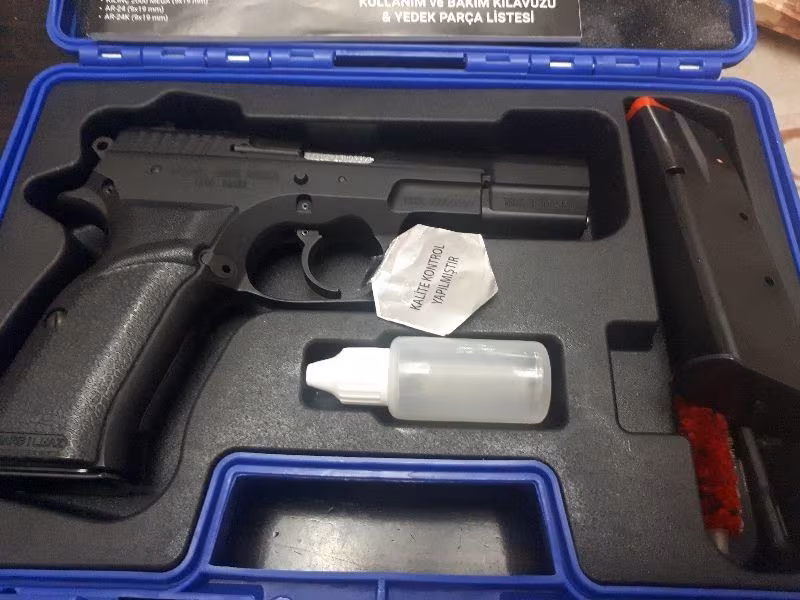 memurdan tertemiz sfır tabanca