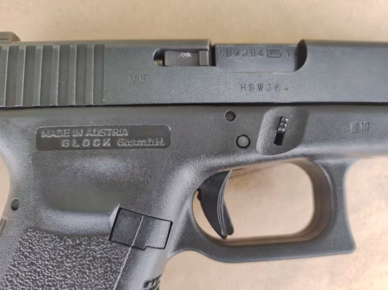 Glock 19