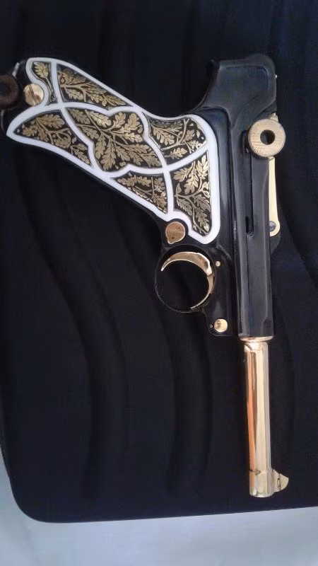 Luger p08