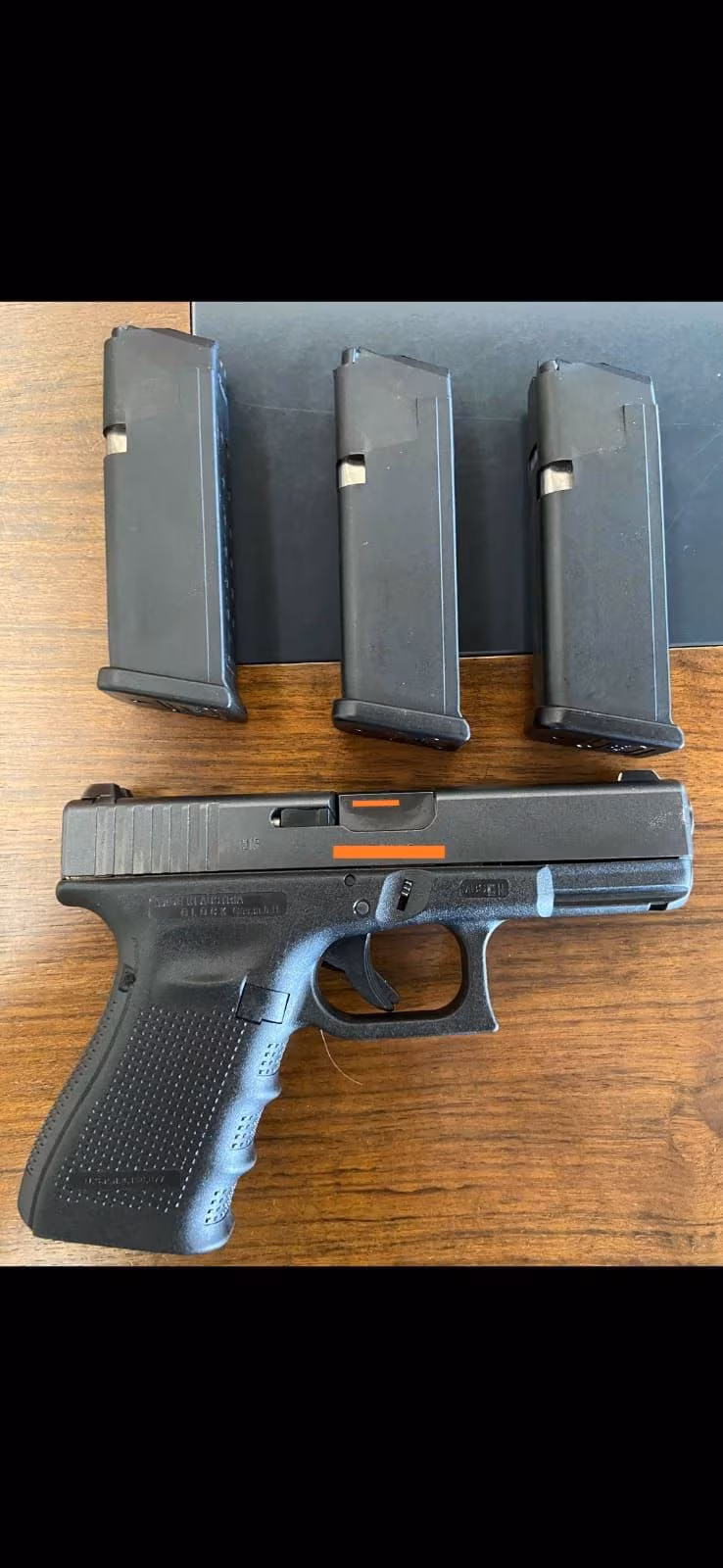 Silahçı Erhan usta'dan Glock 19 Gen 4 -3 şarjorü var