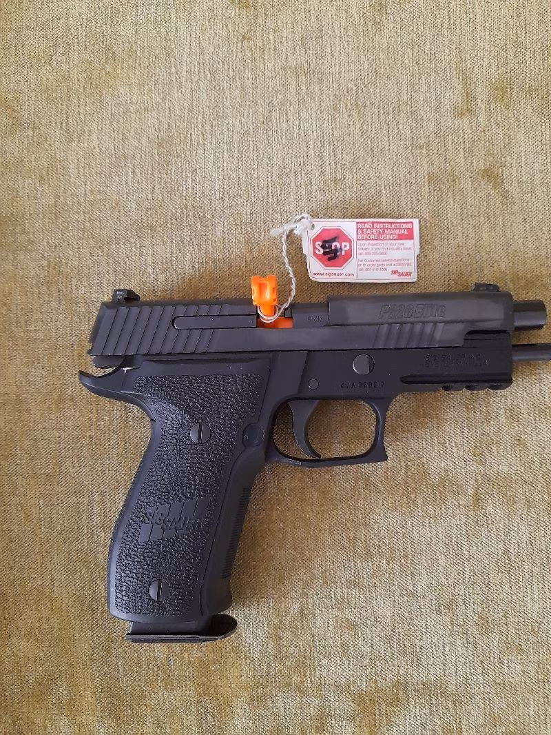 Tabancanın Kralı SigSauer P226 Elite