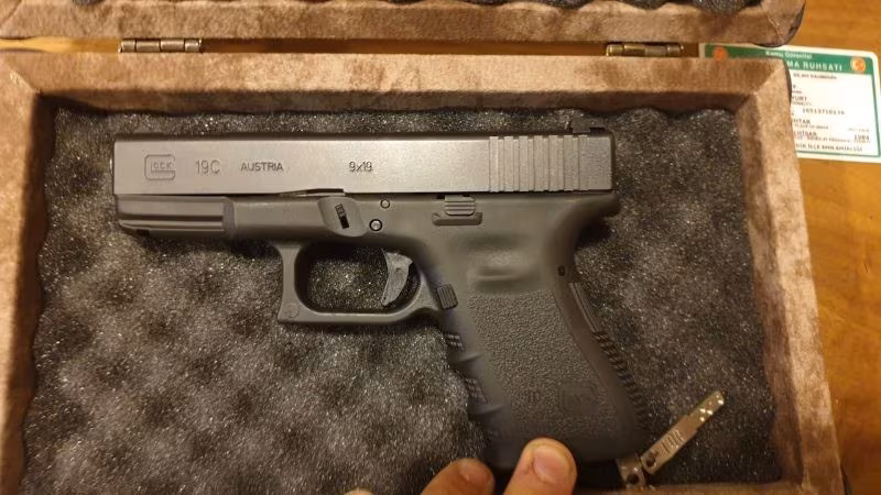 Glock 19C Gen3 Anahtarlı Model (İstanbul)