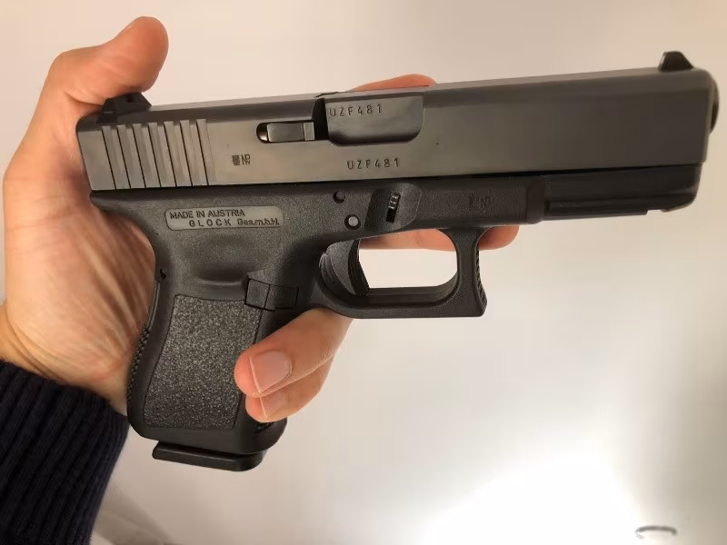 Glock 19 (Anahtarlı) Sıfır gibi