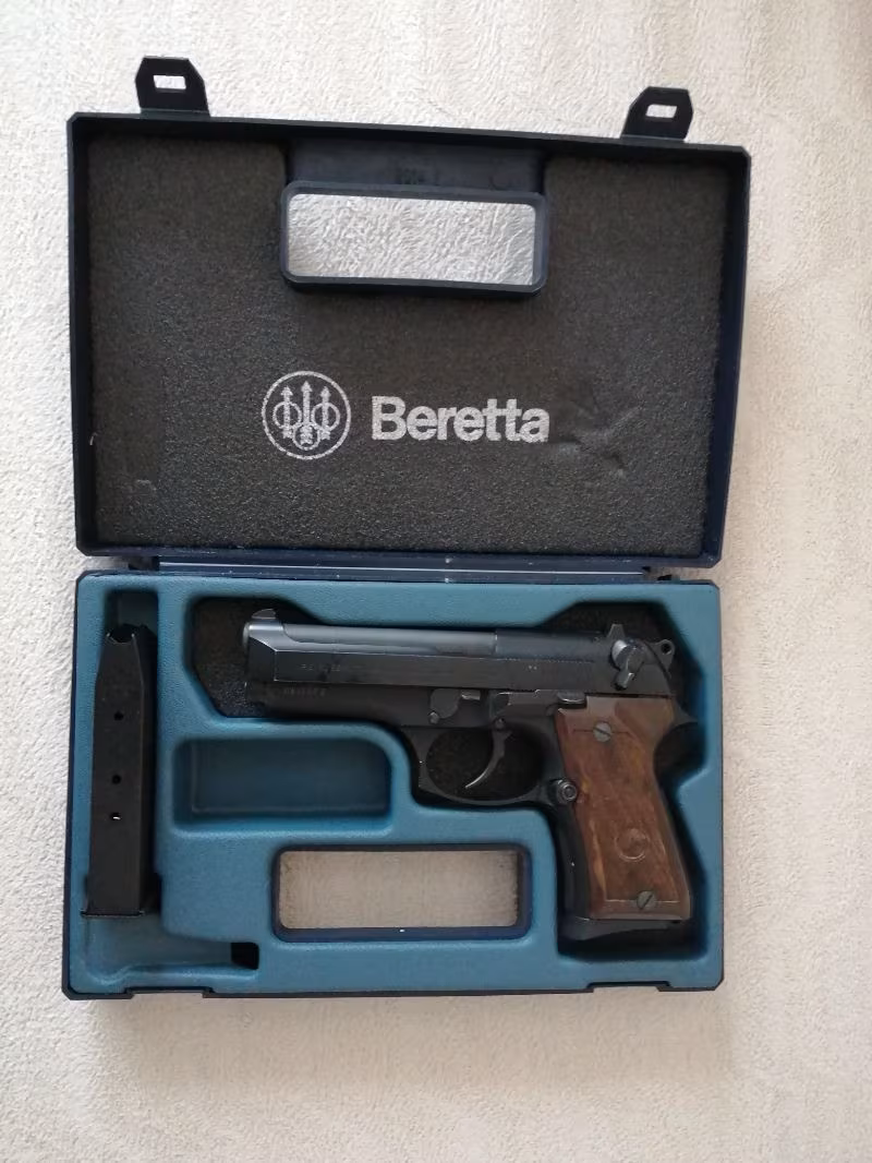 İLK SAHİBİNDEN BERETTA F92 COMPACT 9 MM 13+1
