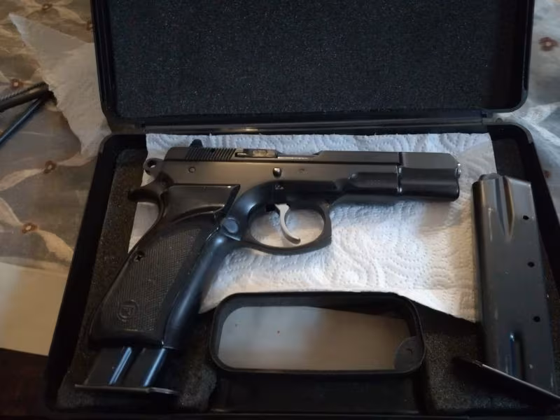 SATILIK CZ.75/B ÇOK TEMİZ SIFIR AYARINDA