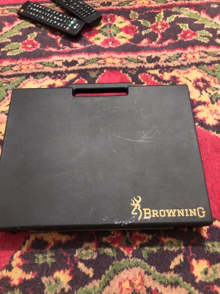 TERTEMİZ BROWNİNG 14 LÜ ÇİFT EMNİYETLİ 1997 NR SERİSİ ÇOK AZ KULLANILMIŞ