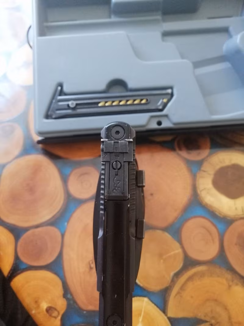 YAKIŞIKLI BROWNİNG 22 KALİBRE