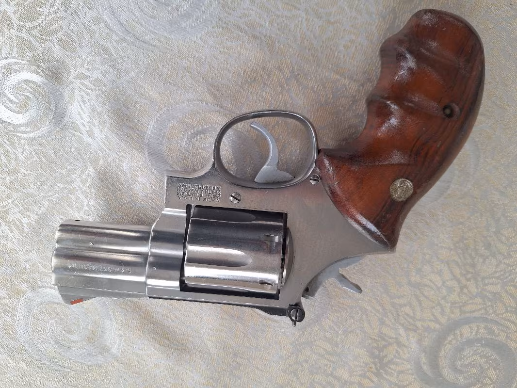 Temiz Smith Wesson 357 MAGNUM