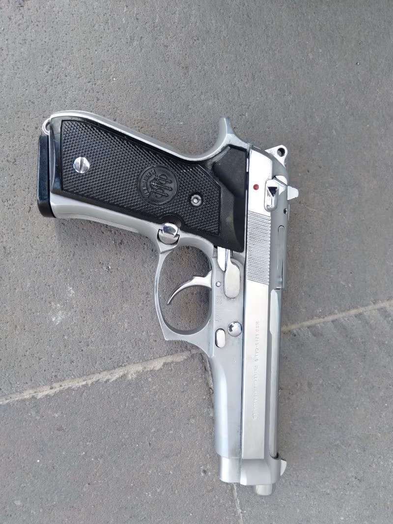 BARETTA F 92