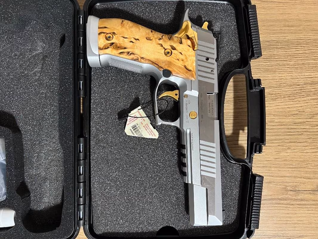 SİG SAUER X SIX X-LINE SCANDİC