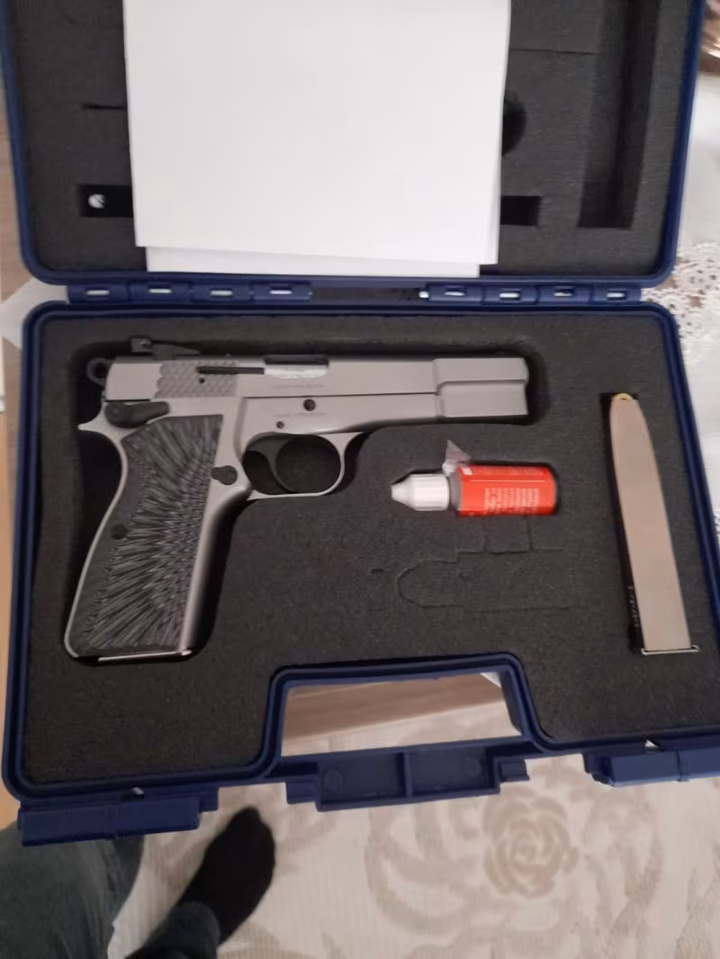 CZ 75 COMPACT