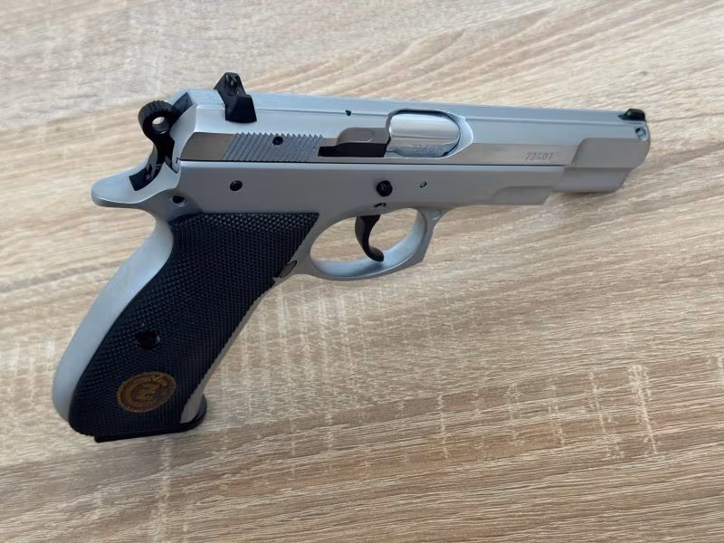 CZ 75B