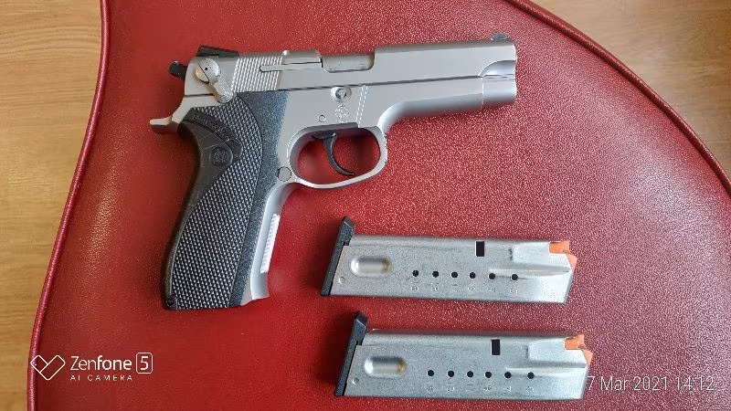 İhtiyaçtan Satılık Silah