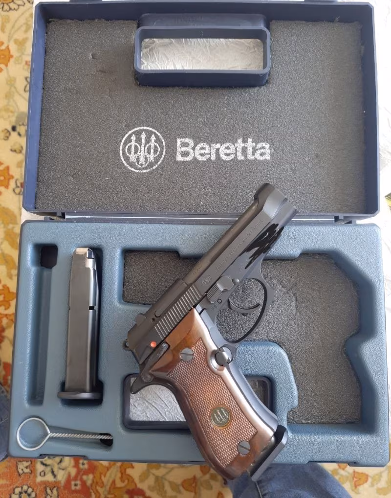 BERETTA F81 12+1 TERTEMİZ İLK SAHİBİNDEN