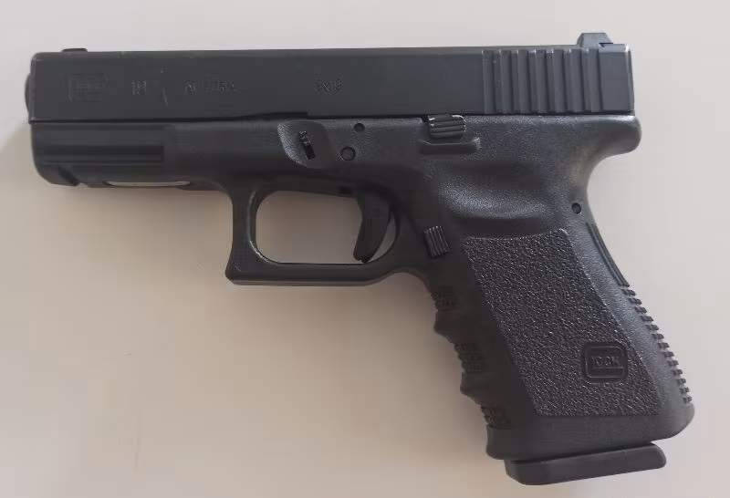 Glock 19 Gen 3 Çok İyi Durumda/ Fotolardan İnceleyiniz