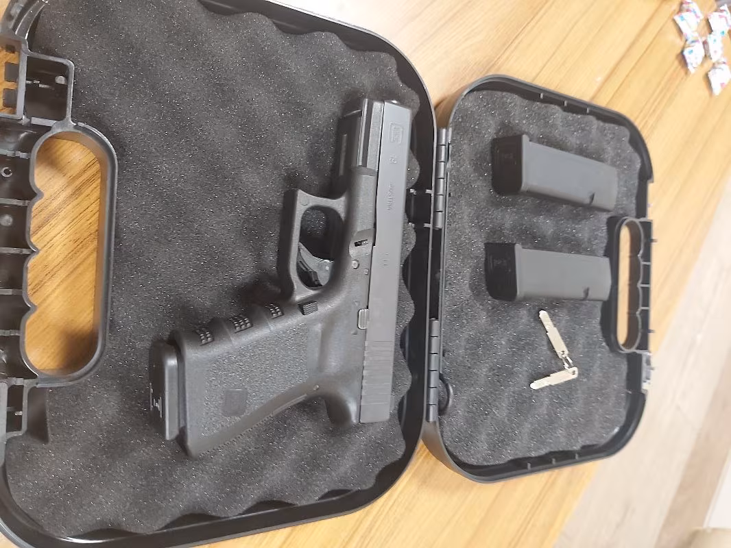 Anahtarli glock sifir ayarinda