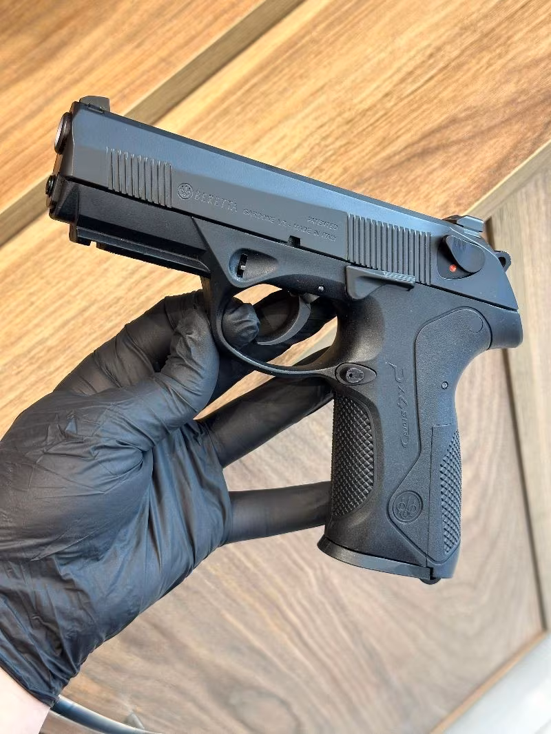BERETTA PX4 STORM 17+1 HATASIZ KAMU PERSONELİNDEN