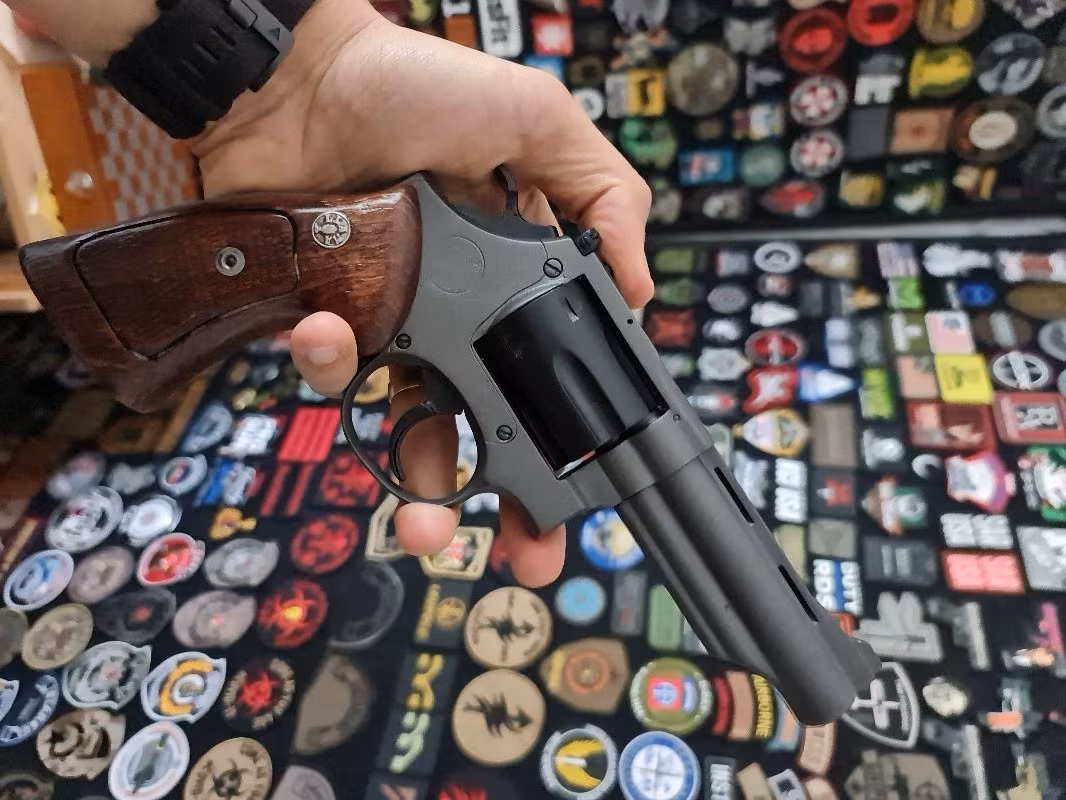 LLAMA Comanche3 357 Magnum  Toplu Tabanca