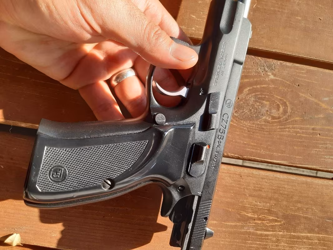 Boyasız 95 Yapım Cz75B