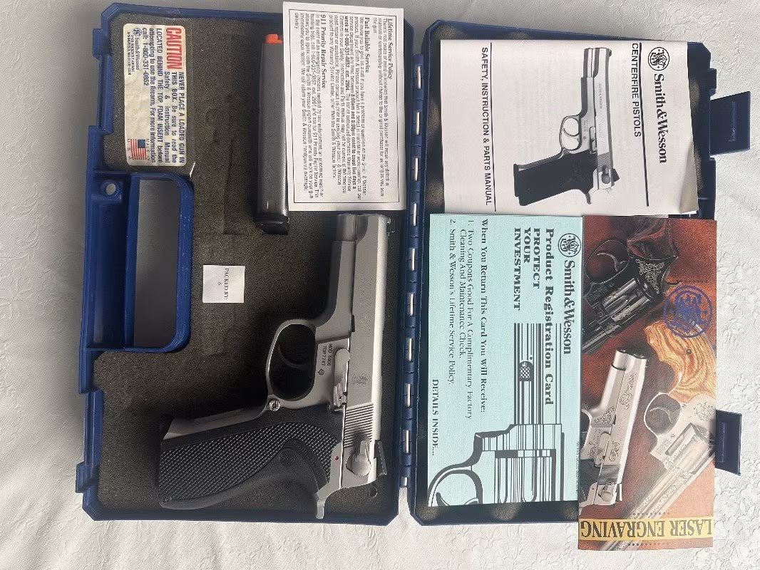 5906 SMİTH WESSON ORJİNAL USA